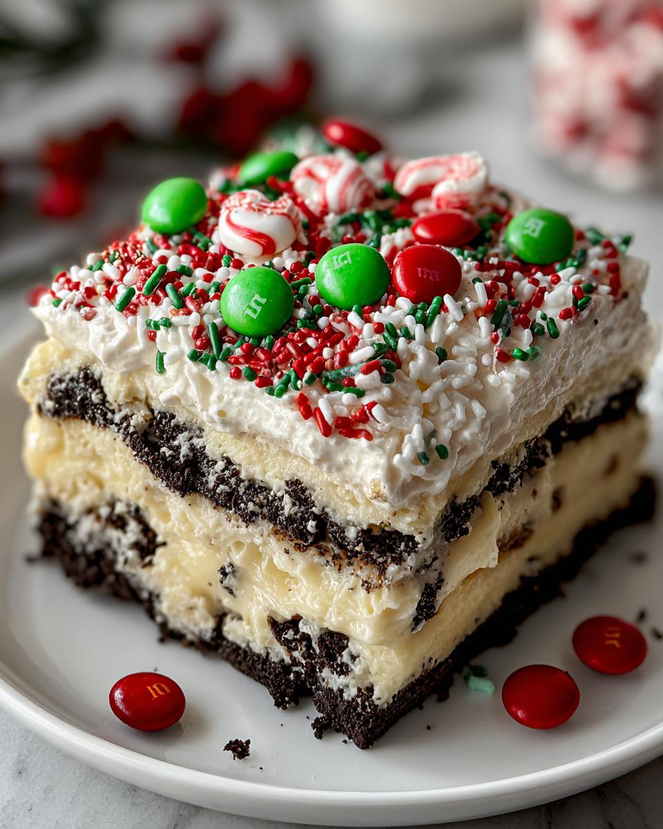 Christmas Oreo Lasagna - detail 3